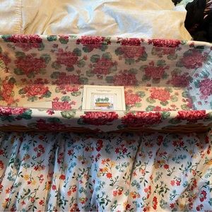 Longaberger Window Basket with liner and protector